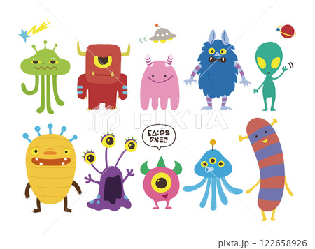 可愛らしい手描きのエイリアンのイラストセット 122658926