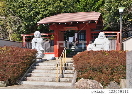相州小出 七福神巡り(正覚院、布袋尊)(冬、二月) 相州小出 七福神巡り(正覚院、布袋尊)(冬、二月) 122659111
