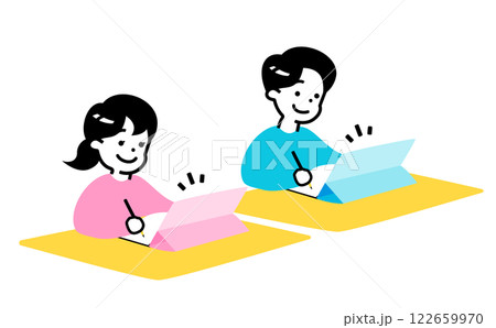 小学生ぐらいの子供(男女)がタブレットとノートに書いて勉強・学習しているイラスト_子どものICT教育 122659970