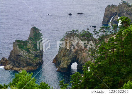 鵜の巣断崖・三陸海岸(岩手県・田野畑村) 鵜の巣断崖・三陸海岸(岩手県・田野畑村) 122662263