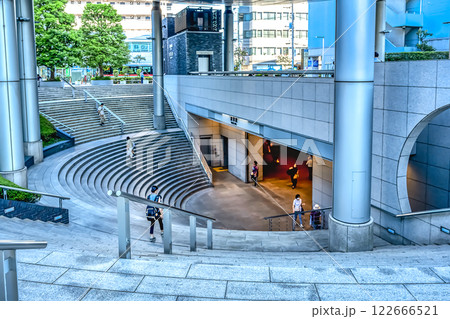 東京都世田谷区の都市風景 用賀駅 東京都世田谷区の都市風景 用賀駅 122666521