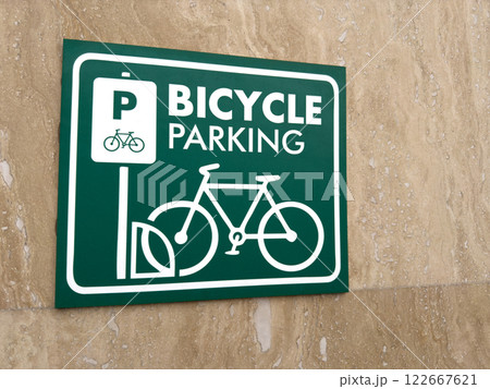 The best bicycle parking sign on wall 122667621