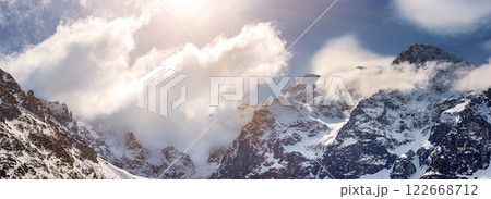 Mountain peaks near Morskie Oko or Sea Eye Lake in Poland at Winter. Tatras range 122668712
