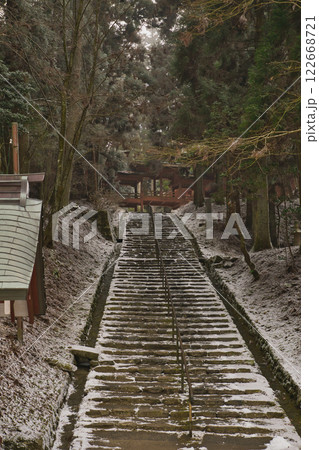 雪降る比叡山延暦寺に行って来ました。 122668721