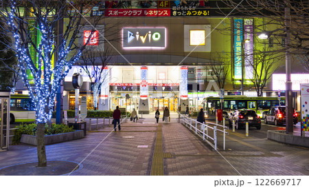 赤羽駅　西口駅前　東京都 122669717