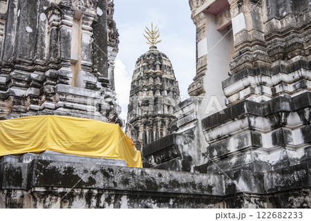 THAILAND RATCHABURI WAT MAHATHAT WORAWIHAN 122682233