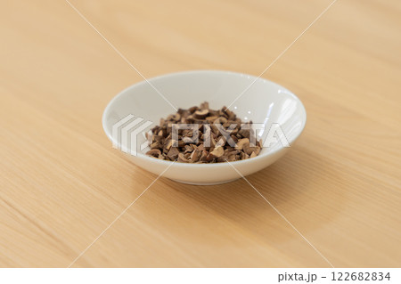 漢方 生薬 牡丹皮 ボタンピ 漢方 生薬 牡丹皮 ボタンピ 122682834