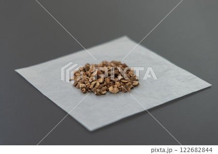 漢方　生薬　牡丹皮　ボタンピ  122682844