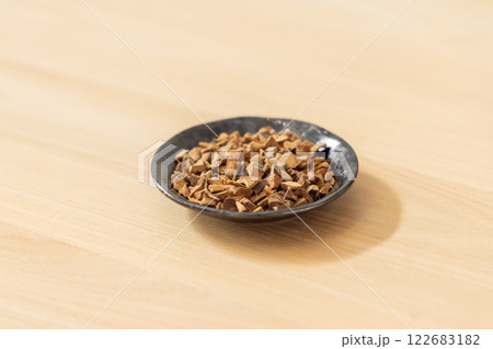 漢方 生薬 コウボク 厚朴 漢方 生薬 コウボク 厚朴 122683182