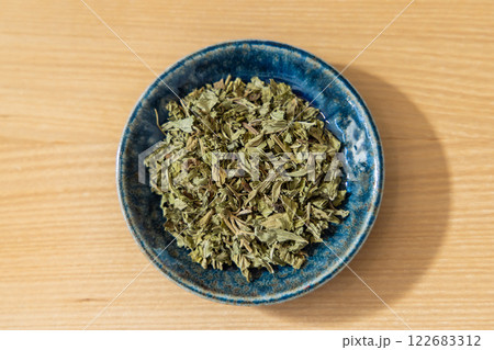漢方　生薬　ハッカ　薄荷 122683312