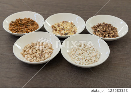 漢方薬 生薬 東洋医学 【桂枝茯苓丸-調剤-5セット】 漢方薬 生薬 東洋医学 【桂枝茯苓丸-調剤-5セット】 122683528