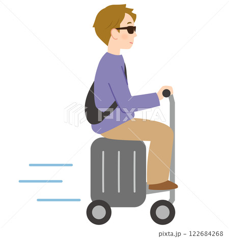 電動スーツケースに乗って移動する若い男性 電動スーツケースに乗って移動する若い男性 122684268