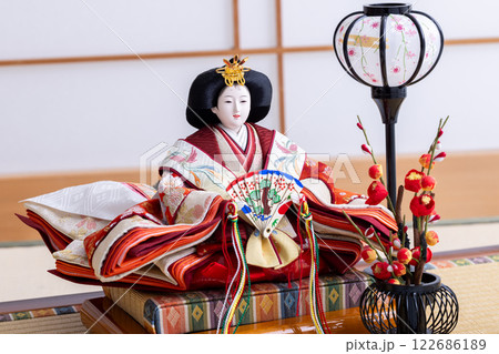 お雛様　japanese doll 122686189