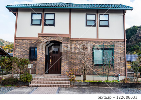 住宅外観 玄関アプローチ 住宅外観 玄関アプローチ 122686633