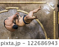 力強い投げ技が決まる瞬間 122686943