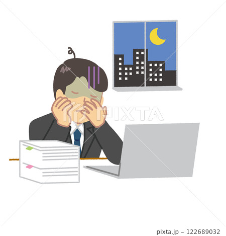 残業する社員 122689032