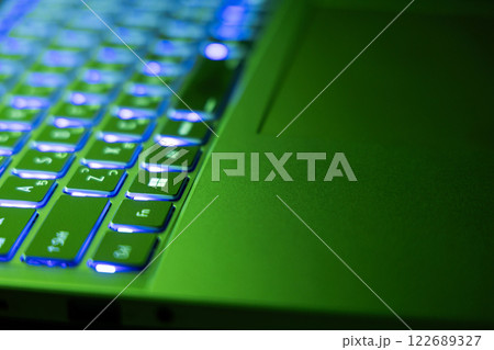 ノートpc ラップトップ 122689327