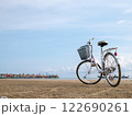 Bicycle beside the beach. 122690261
