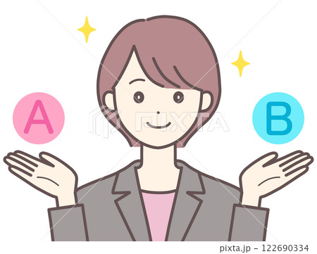 AとBを提案するスーツの女性(肌の色あり) AとBを提案するスーツの女性(肌の色あり) 122690334