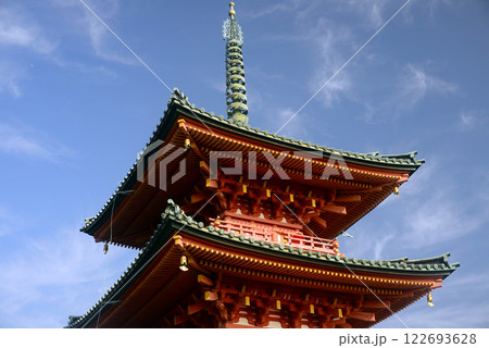 小豆島土庄町西光寺三重塔-3 122693628