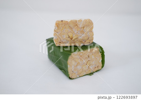Tempeh is a traditional Indonesian food made from soybeans fermented with the Rhizopus oligosporus fungus Tempeh is a traditional Indonesian food made from soybeans fermented with the Rhizopus oligosporus fungus 122693897