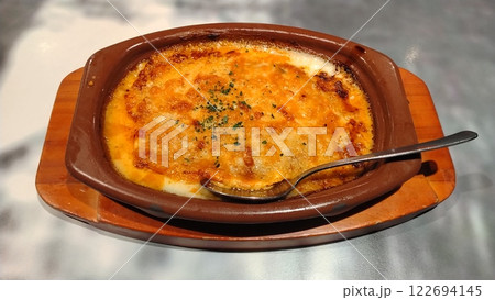 サイゼリヤの焼きチーズミラノ風ドリア 122694145