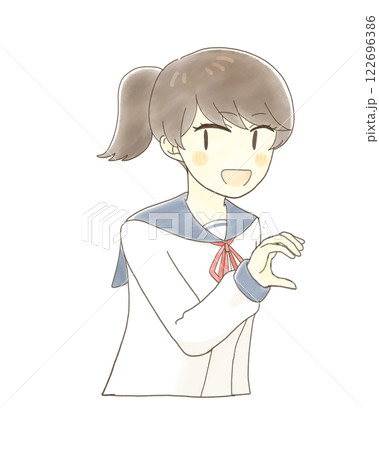 笑顔でハートポーズをする女子学生 122696386