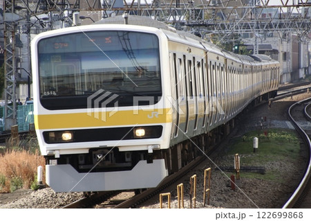 JR中央・総武緩行線を行く209系500番台 122699868