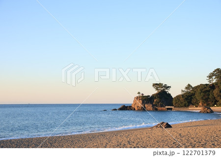 桂浜の朝 122701379