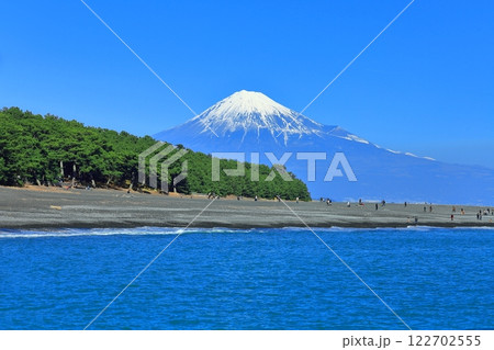 【静岡県】快晴の富士山と三保の松原 【静岡県】快晴の富士山と三保の松原 122702555