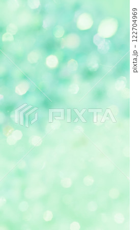 新緑グラデーション光キラキラ背景 玉ボケ ふんわりグラデーション 新緑グラデーション光キラキラ背景 玉ボケ ふんわりグラデーション 122704969