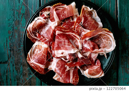 Spanish ham Jamon Iberico 122705064