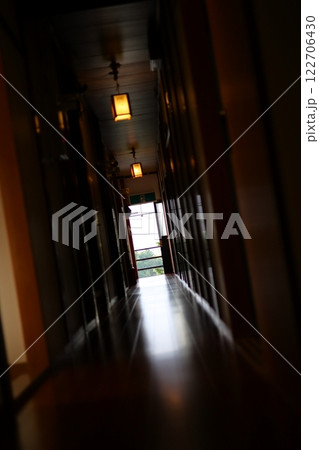 吹き抜けの廊下 吹き抜けの廊下 122706430