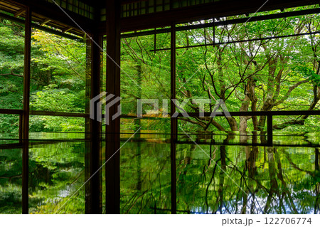 夏の瑠璃光院 夏の瑠璃光院 122706774