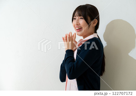 笑顔の日本人クリニックスタッフ 笑顔の日本人クリニックスタッフ 122707172