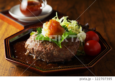 和風おろしハンバーグ 和風おろしハンバーグ 122707395