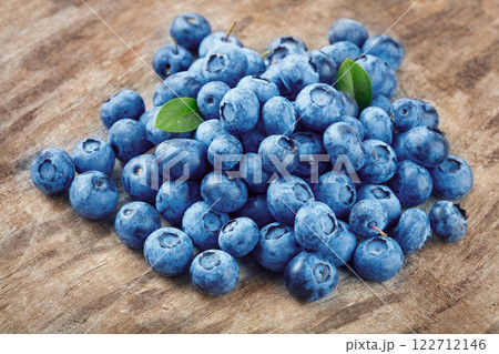 Pile of blueberries 122712146