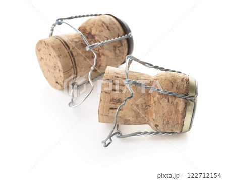 Champagne bottle cork 122712154