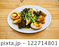台湾名物 小菜 - 甘辛醤油で味付けされた煮卵と昆布の伝統料理 122714801