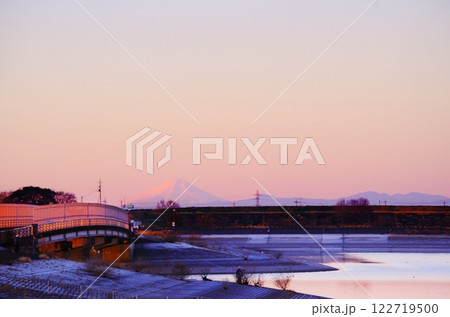 渡良瀬遊水地からの富士山 122719500