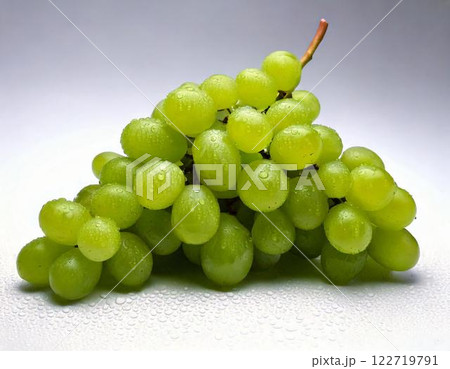 水滴がかかった葡萄 水滴がかかった葡萄 122719791