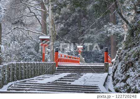 冬の鞍馬寺　九十九折参道　万栄橋付近 122720248