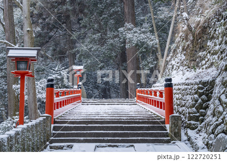 冬の鞍馬寺　九十九折参道　万栄橋付近 122720251