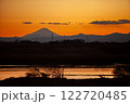 利根川と夕景 122720485