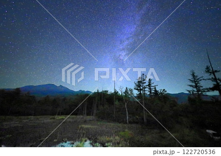 乗鞍高原の満天の星空 122720536