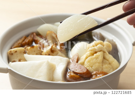 おでん　鍋 122721685