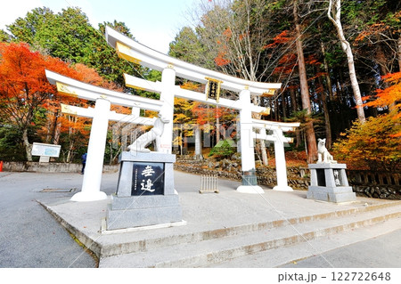 三峯神社 三ツ鳥居 三峯神社 三ツ鳥居 122722648