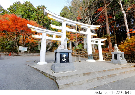 三峯神社 三ツ鳥居 三峯神社 三ツ鳥居 122722649