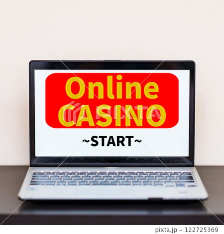 オンラインカジノ による 違法賭博 が 社会問題 になっている 【 online casino 】 122725369
