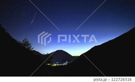奥日光 金精峠の星空と流星 122726316